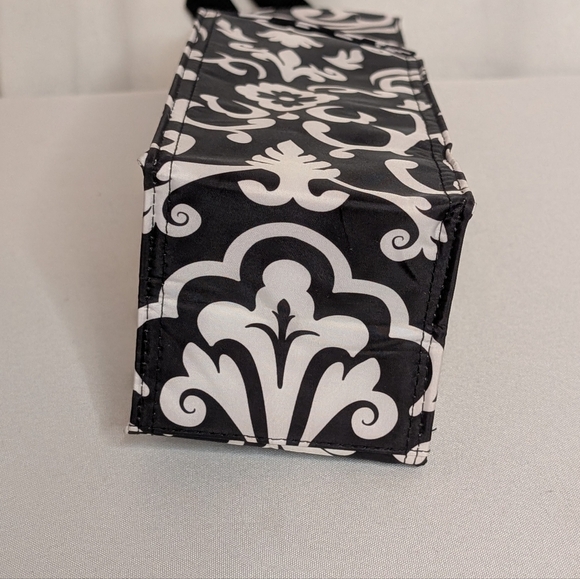 Thirty-One Black and White Scroll Insulated Wine Beverage Tote EUC - Picture 5 of 6
